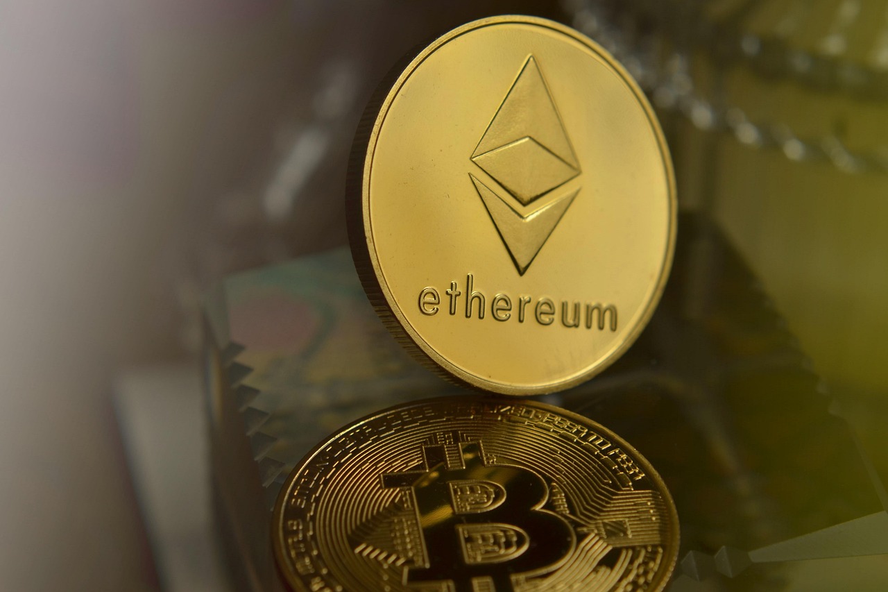 Meme币RFC逆势市值破一亿美元！KOL分享交易该币种的心路历程